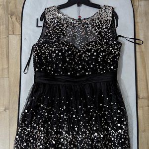 Evening dress XL - Le château